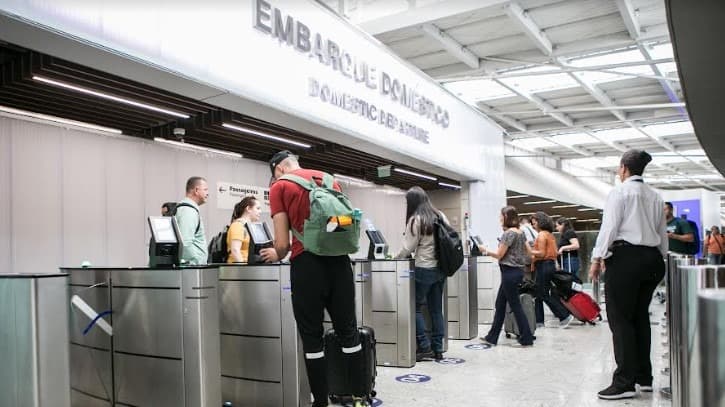 Mais de 930 mil passageiros devem circular pelo Aeroporto Internacional de BH e maio