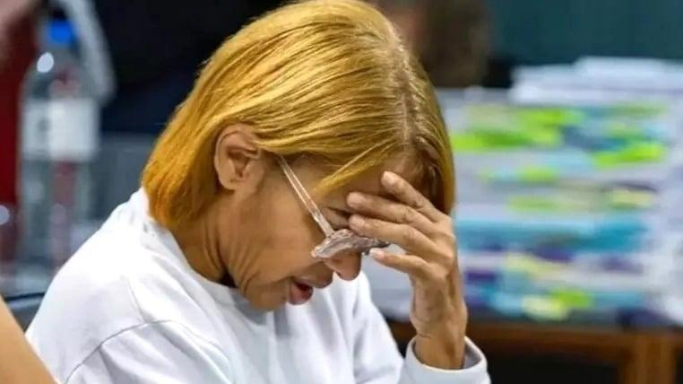 “Morrendo na prisão”: Flordelis relata problemas de saúde e pede socorro em carta